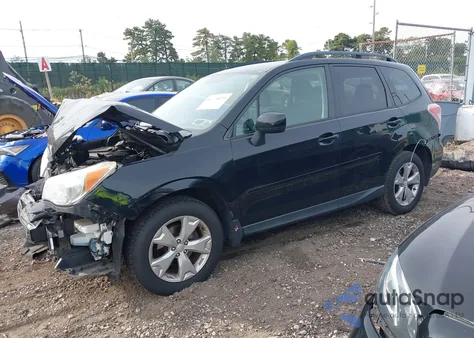 2015 Subaru Forester 2.5I Premium из США, поврежденный, VIN JF2SJADC5FH545168